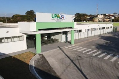 UPA Norte, em Betim, onde o bebê aguardava atendimento: unidade enfrenta alta demanda por casos de síndrome respiratória -  (crédito: Prefeitura de Betim/Reprodução)