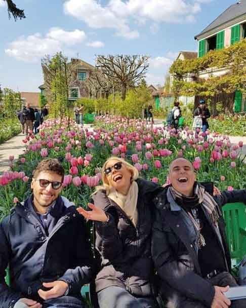 O casal teve somente um filho, Gabriel Toller Farias, e a cantora dedicou duas músicas a ele: "Oito Anos", do álbum que leva seu nome e regravada por Adriana Calcanhoto. Outra homenagem é "Barcelona 16", lançada em "SóNós". 