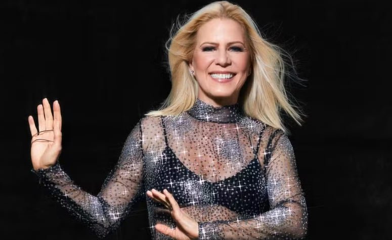 Em uma entrevista recente, Toller disse que se cuida e se sente bem consigo mesma. "As pessoas me elogiam e eu gosto. Cuido do corpo e cabeça para me sentir bem e respeito com o público. Eu envelheci bem", disse. 
