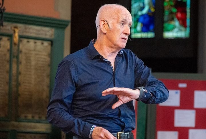 Terry Deary, autor do livro "Horrible Histories", destacou que criminosos do ado temiam mais a dissecção pós-morte do que a própria execução.