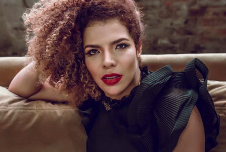 Vanessa da Mata já recebeu diversos prêmios, incluindo três Prêmios Multishow de Música Brasileira e um Grammy Latino de Melhor Álbum de Pop Contemporâneo Brasileiro, por "Sim".