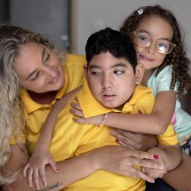 Zika uniu Lenice França, Anne Caroline Rosa e Rute Freires, que se tornaram melhores amigas -  (crédito: Felix Lima/BBC Brasil)