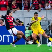 Atuações do Flamengo contra o Táchira: Leo Pereira e Rossi evitam vexame