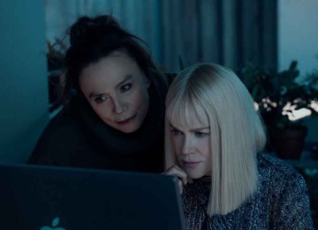 A amiga Helena (Lena Olin) se junta a Masha (Nicole Kidman) para tentar reerguer o seu negócio, na produção disponível no Prime Video -  (crédito: PRIME VIDEO/DIVULGAÇÃO)