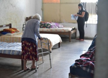 A vigilância sanitária tinha interditado o local em março deste ano, mas o lar de idosos descumpriu a ordem de interdição -  (crédito: Divulgação Vigilância Sanitária de Contagem )
