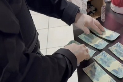 PF prende mulher pela 3ª vez por crime de falsificação de moeda Uberlândia -  (crédito: DivulgaÃ§Ã£o/PF)