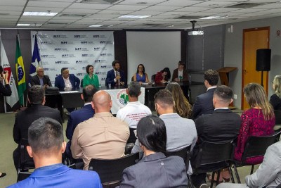 Comunidades de Pinheiros, Vieiras e Lagoa das Flores, em Itatiaiuçu, foram diretamente afetadas pelo risco de rompimento da estrutura da barragem -  (crédito: MPMG/Divulgação)