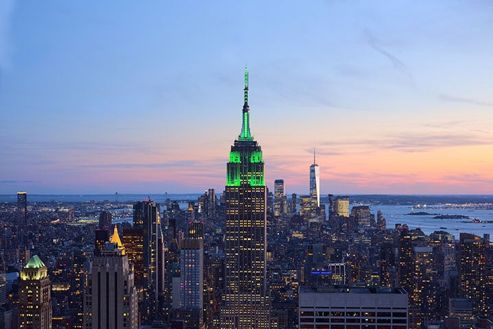 Na década de 1950, o fondue ganhou projeção internacional ao ser apresentado nos Estados Unidos pelo chef Conrad Egli, na Feira Mundial de Nova York. A partir desse momento, diferentes variações da receita surgiram, tornando-se populares em diversas partes do mundo, incluindo o Brasil.