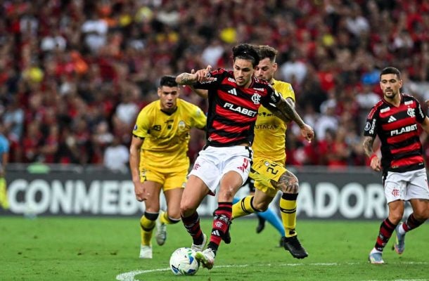 PEDRO – Deu um bom e para Luiz Araújo quase marcar e participou de dois lances inteligentes fazendo o pivô fora da área. No entanto, foi bem marcado e teve pouca participação no segundo tempo. Saiu aos 24 minutos para a entrada de Wallace Yan. NOTA: 5,0. Foto:  Divulgação / Conmebol