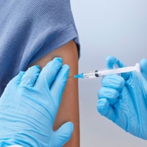 Pacientes oncológicos: a importância da vacinação no inverno - Aflo Images de ????Aflo?