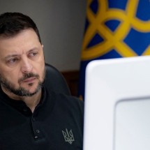 Zelensky diz topar negociação 'significativa' com a Rússia