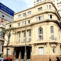 Alguém poderia imaginar que o Automóvel Clube pertence ao governo de Minas? - Jair Amaral/EM/D.A Press