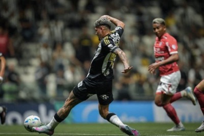 O Atlético Mineiro recebeu o Cienciano, nesta 5ª feira, 29/5, pela última rodada do Gripo H da Sul-Americana. veja como o Jogada10 avaliou a performance dos Atleticanos, que ficaram no 1 a 1 na Arena MRV e assim vai ter de jogar a repescagem para tentar seguir vivo na competição. Foto: Pedro Souza/Atlético -  (crédito: Pedro Souza / Atlético)