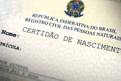 Uma lei federal aprovada em 27/6/ 2022 tornou muito mais fácil e barata a troca de nome no Brasil.  Só no primeiro ano de vigência da lei nº 14.382 mais de dez mil brasileiros trocaram de identidade. 
 -  (crédito: Reprodução/Portal do Governo Federal)