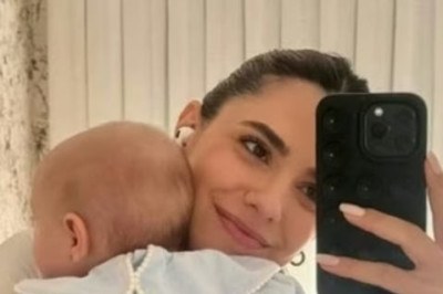 Na comemoração do mesversário de cinco meses da filha Serena, a mulher do cantor Luan Santana, Jade Magalhães, postou novas fotos nas redes sociais.  "Cinco meses de você, minha bonequinha", escreveu ela nos stories. 

 -  (crédito: Reprodução Instagram )