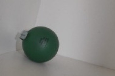 Granada foi encontrada por pintor que estava trabalhando na reforma do apartamento -  (crédito: PMMG/Divulgação)