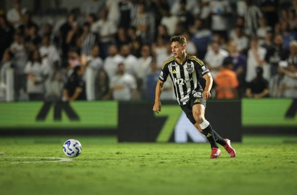 NATANAEL - Fez um jogo discreto, com pouca intensidade no apoio. Acabou saindo aos 25 da etapa final cedendo vaga para Bernard. NOTA 5,0. Foto: Pedro Souza/Atlético