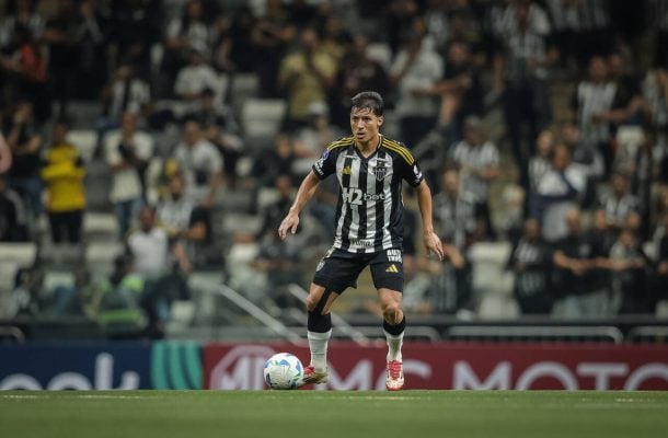 ALAN FRANCO - Com o Cienciano mais fechado e apostando em contra-ataques teve o trabalho facilitado. Fez um papel razoável saindo com a bola e iniciando as jogadas. NOTA 6,0. Foto: Pedro Souza/Atlético