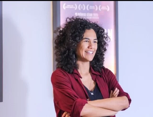 Bárbara Colen ("Aquarius" e "Bacurau") vive a investigadora de polícia do caso que chocou o Brasil.