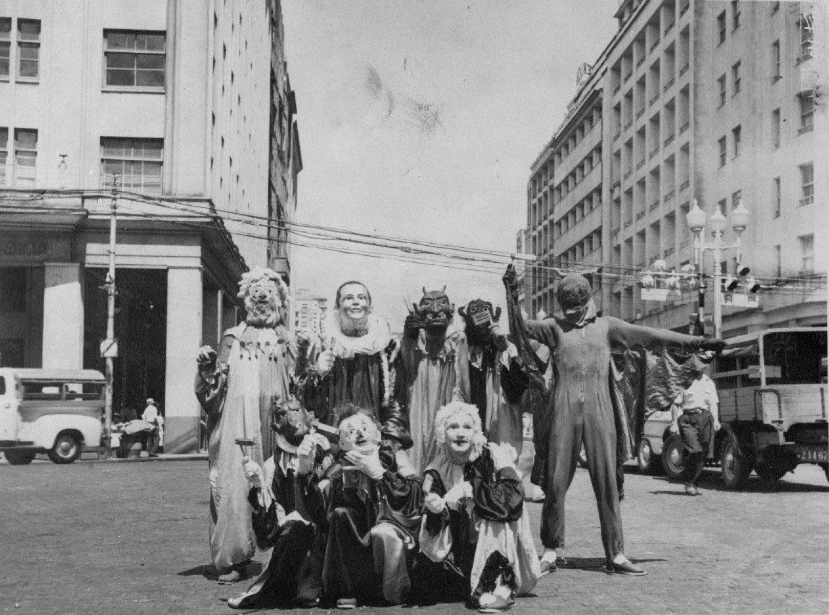 O diretor voltou a Cannes com "Retratos fantasmas" (2023), documentário que recupera a história das salas de cinema de rua do Recife. A produção está disponível na Netflix.