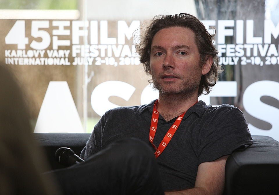 “The Runner" é o novo filme de ação do britânico Kevin Macdonald, diretor premiado por produções como “O Último Rei da Escócia” e “Munique 1972: Um Dia em Setembro”. 

-Che/Wikimedia Commons