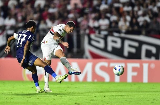 LUCIANO -  Fez boas jogadas, marcou o gol do São Paulo e foi melhor jogador de linha do Tricolor - Nota 7,0 -Rubens Chiri / São Paulo FC