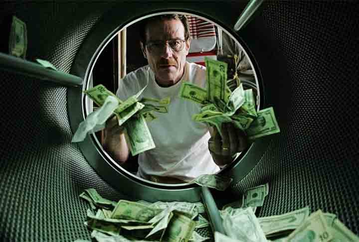 A cinematografia e até o uso das cores foram trabalhados de forma minuciosa para refletir o estado emocional dos personagens e a progressão narrativa.