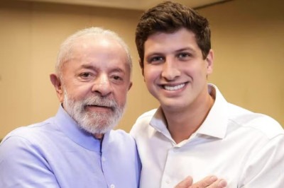 Presidente Lula destacou, durante sua fala no evento de posse de João Campos como presidente nacional do PSB, a proximidade que tinha com o ex-governador de Pernambuco, Eduardo Campos -  (crédito: Reprodução/Redes Sociais)