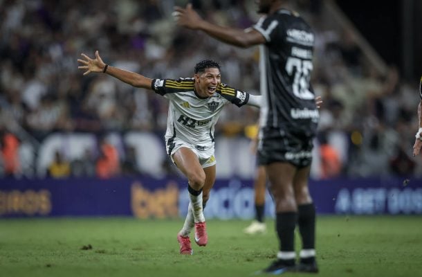 RONY - Bom jogo, muita movimentação e premiado com o gol. NOTA 7,5 - Foto: Pedro Souza / Atlético
