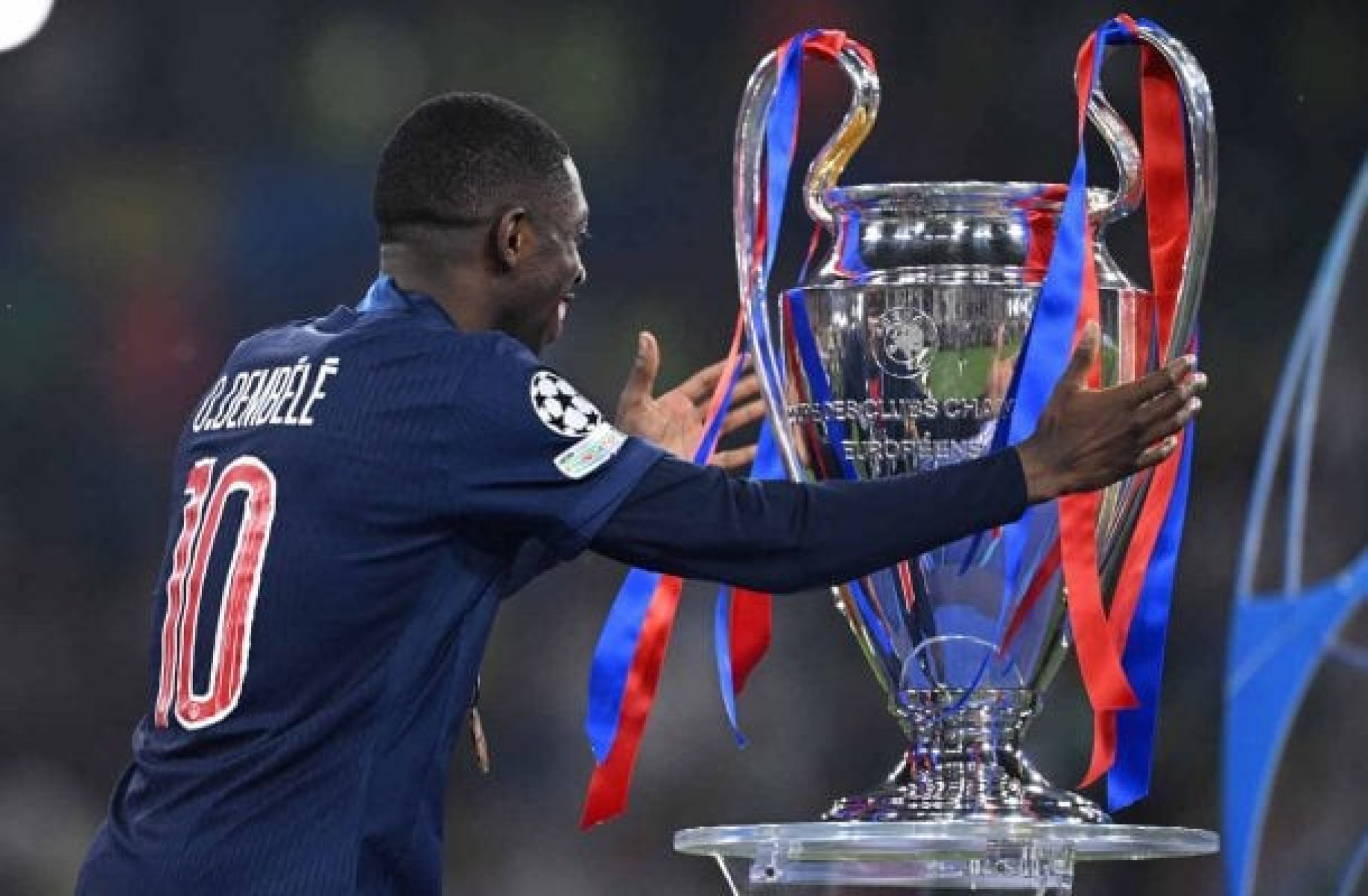Dembélé é eleito o melhor jogador da Champions League 2024/25