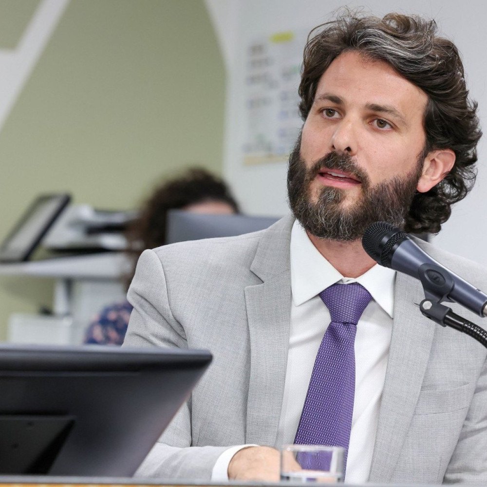 Para aro, sem 20% de amortização, rrf é melhor que propag a curto prazo