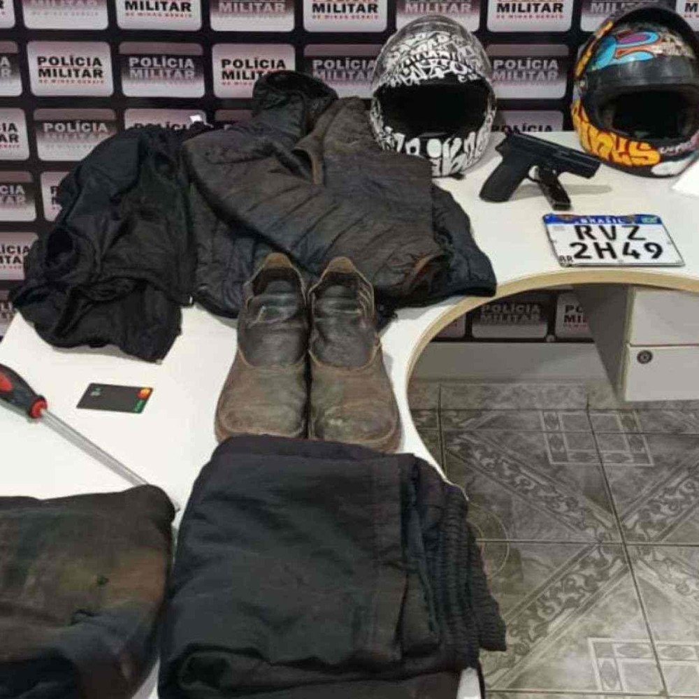 Bandidos causam acidente e roubam motociclista no interior de minas