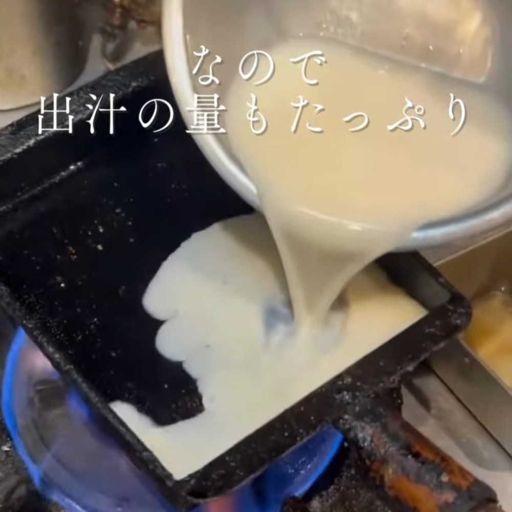 Galinhas botam ovos com gema branca no japão; motivo é simples e curioso