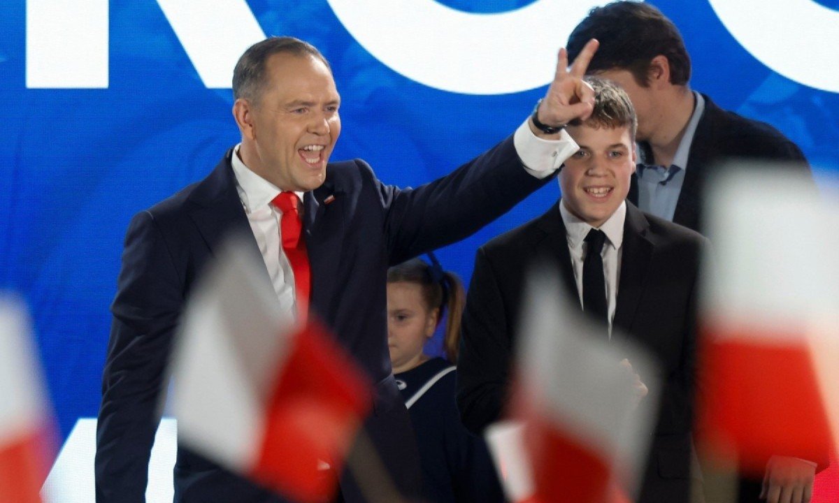  Karol Nawrocki, eleito presidente da Polônia nesse domingo (2/6/25) -  (crédito: Wojtek RADWANSKI / AFP)