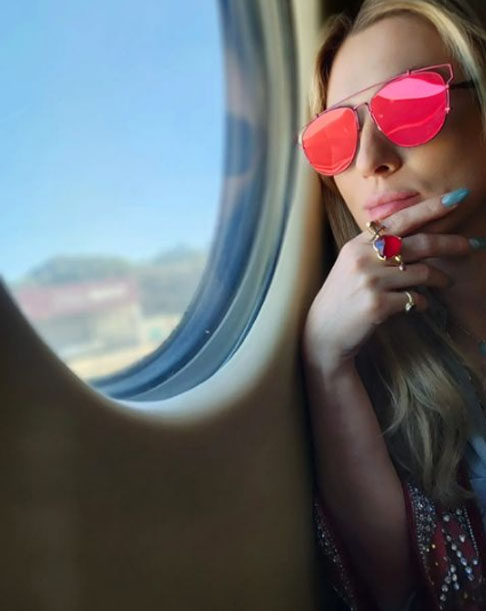 O avião em que a apresentadora viajava vinha de Goiânia e apresentou falha no trem de pouso ao se aproximar de São Paulo.