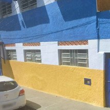 MG: homem em suposto surto invade escola, passa mal e morre - Google Street View/Reprodu&ccedil;&atilde;o