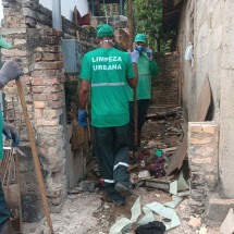 Casa de idosa acumuladora em Caeté passa por mutirão de limpeza - Patrícia Dutra/Arquivo Pessoal