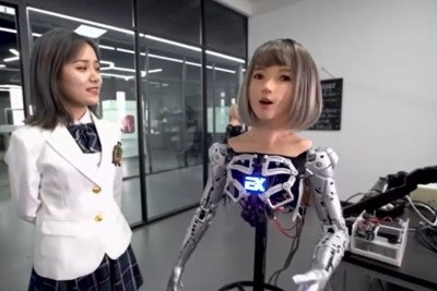 Os robôs sempre foram uma presença marcante no cinema, representando desde ajudantes leais até ameaças à humanidade. Muitas dessas histórias exploram a inteligência artificial, a evolução da tecnologia e os dilemas éticos de sua criação - Reprodução de vídeo Ex-Robots  -  (crédito: Reprodução de vídeo Ex-Robots )