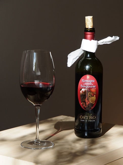 Além do automobilismo, Ímola é reconhecida por sua gastronomia típica e por seus vinhos locais, como o Sangiovese. 