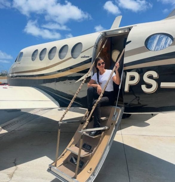 Depois do pouso bem-sucedido, Nayane explicou que a manutenção da aeronave estava em dia e reforçou a importância de uma tripulação preparada.