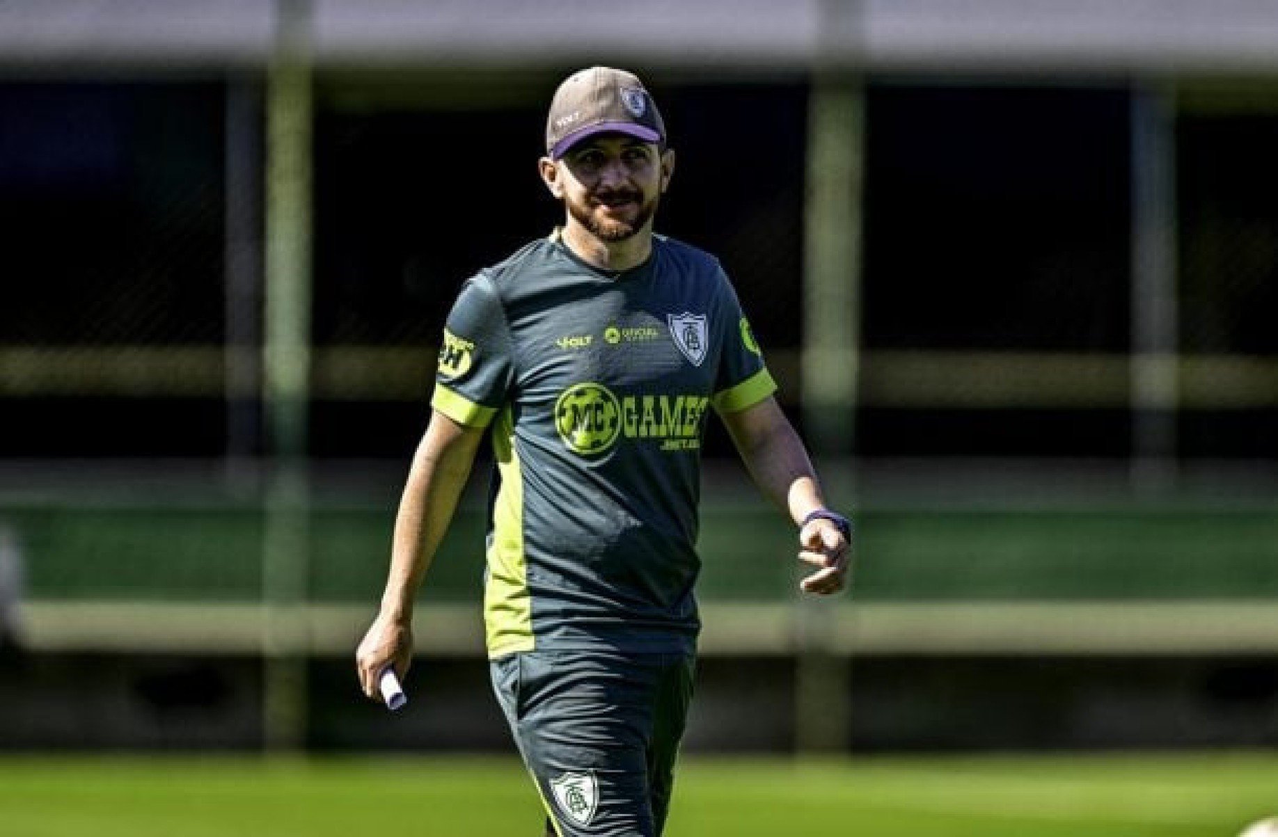 América-MG demite técnico William Batista