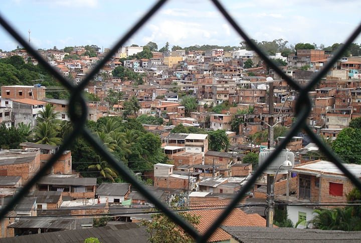 10º lugar: Favela do Beiru (ou Tancredo Neves), em Salvador, capital da Bahia - 38.871 moradores.
