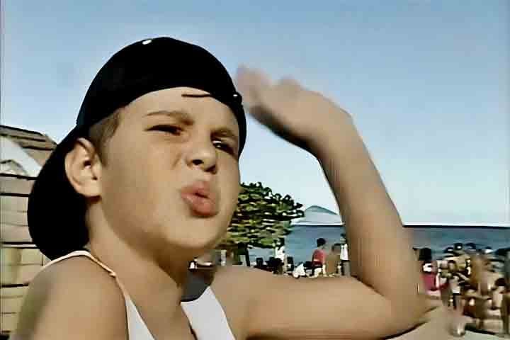 Em 2009 fez breves participações especiais em "Os Mutantes", da Record, e "Malhação ID". Após perder espaço no canal, acabou voltando ao vídeo com um papel de destaque em "Império" (2014), mas foi só. 