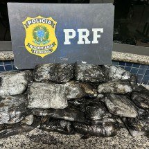 Grande BH: motorista é preso na BR-262 com droga escondida em pneus  - PRF/Divulgação