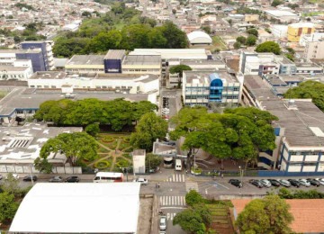 Sede da Unifal-MG, onde a plataforma de inteligência nasceu e agora avança para ser aplicada em unidades estratégicas de Saúde da Família da cidade 

 -  (crédito: Divulgação/Unifal-MG)