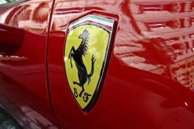 Um dentista de Cachoeira Paulista (SP) enfrentou problemas judiciais após criar uma réplica improvisada de uma Ferrari F40 na garagem de sua casa. O FLIPAR mostrou e republica para quem não viu.  -  (crédito: jingoba pixabay)