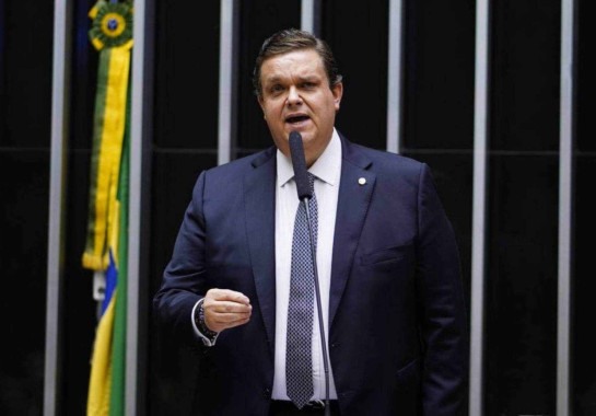 Fraudes do INSS: Justiça bloqueia R$ 23,8 mi em bens de empresas e sócios