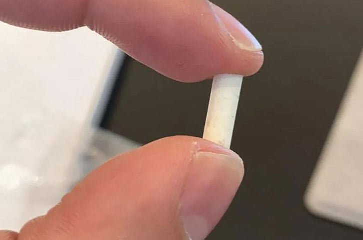 A Sociedade Brasileira de Endocrinologia e Metabologia (SBEM), uma das entidades que solicitaram a proibição dos chamados "chips da beleza", considera essa regulamentação um avanço significativo.