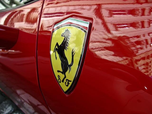Pra quem não viu: Ferrari processa brasileiro que criou réplica de modelo raro da empresa
