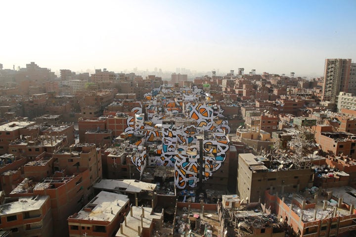 Eles se concentram principalmente em Manshiyat Naser, conhecida como "Cidade do Lixo", e desenvolvem essa atividade desde a década de 1940.